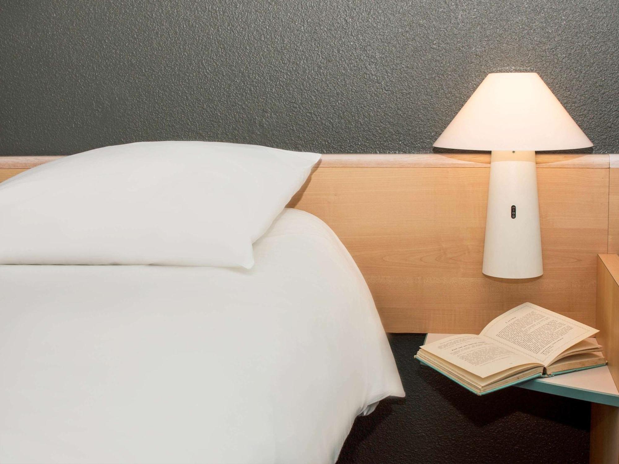 Hotel Ibis Montelimar Nord Saulce-sur-Rhône Exteriér fotografie